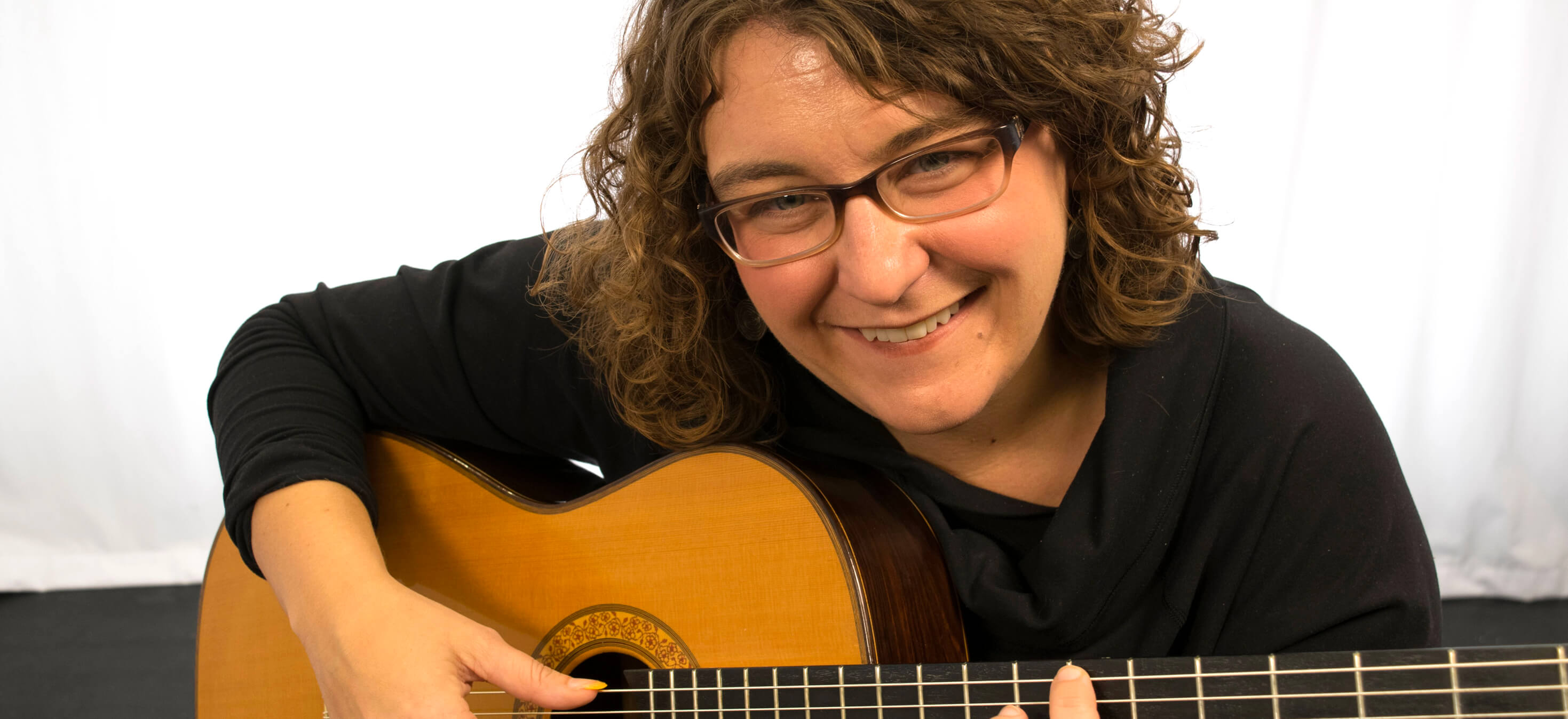 Kim Perlak | D'Addario Artists